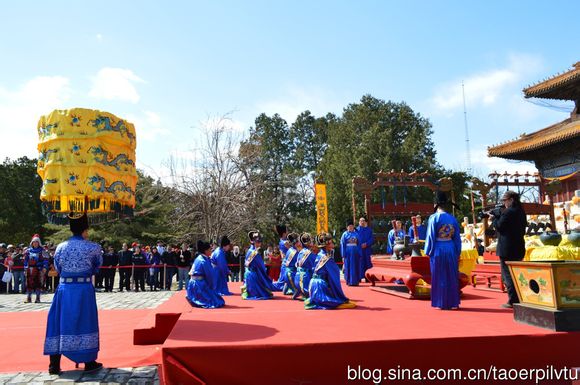 十三陵特区明代帝陵研究会会长胡汉生介绍说,明朝时的陵寝祭祀活动